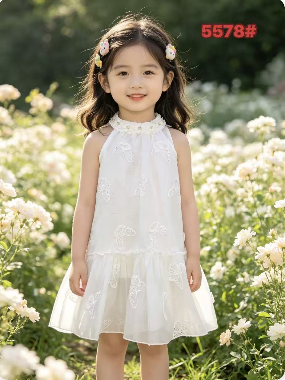 5578#white
