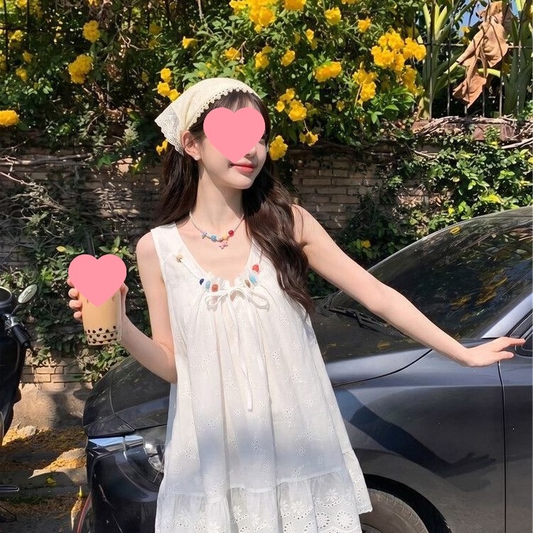 2026 Age-Reducing White Colorful Beaded Camisole Women's Summer Lace Babydoll Top Dopamine Sleeveless Top 2026 Age-Reducing White Colorful Beaded Camisole Women's Summer Lace Babydoll Top Dopamine Sleeveless Top