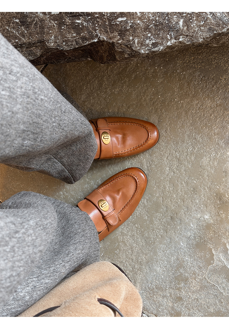 Giày loafer nữ da bò mũi sâu gót vuông thấp phong cách Anh Quốc — màu nâu chi tiết 18