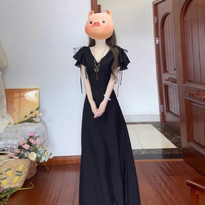法式赫本风黑色v领连衣裙子女夏季2025新款爆款绝美掐腰漂亮长裙|undefined