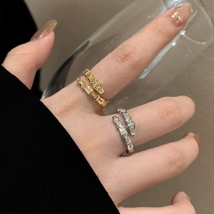 Fashion Commuter Flash Diamond Snake Ring Women's Ins Style Light Luxury Niche Opening Ring Simple All-match Accessories
