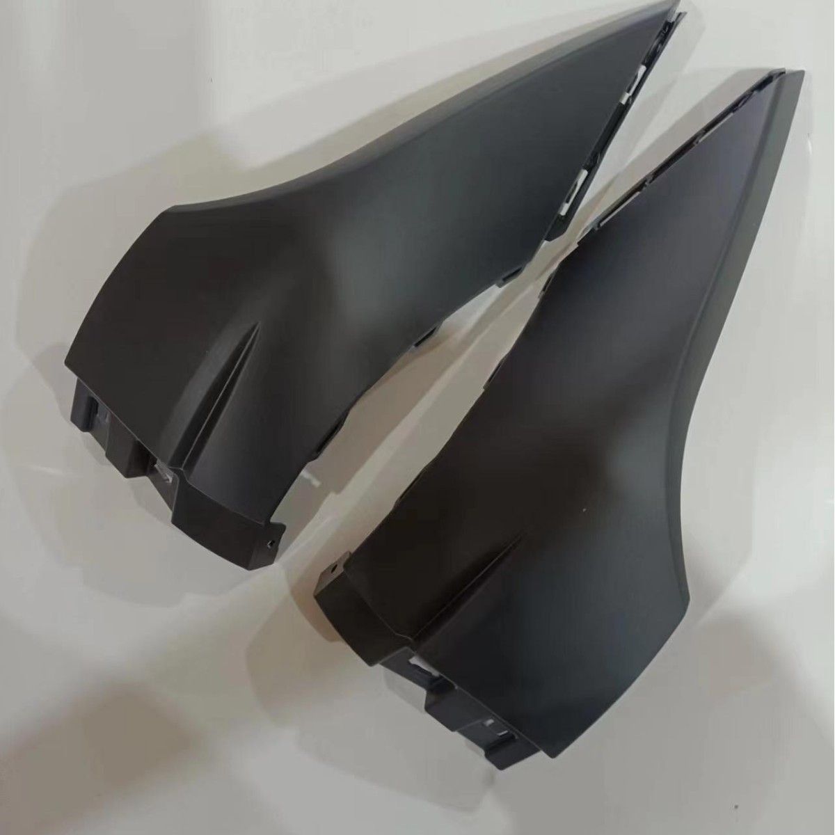 Id4Crozz Front Bumper Lower Corner Net Decorative Panel 11g853665/666 Original Brand New