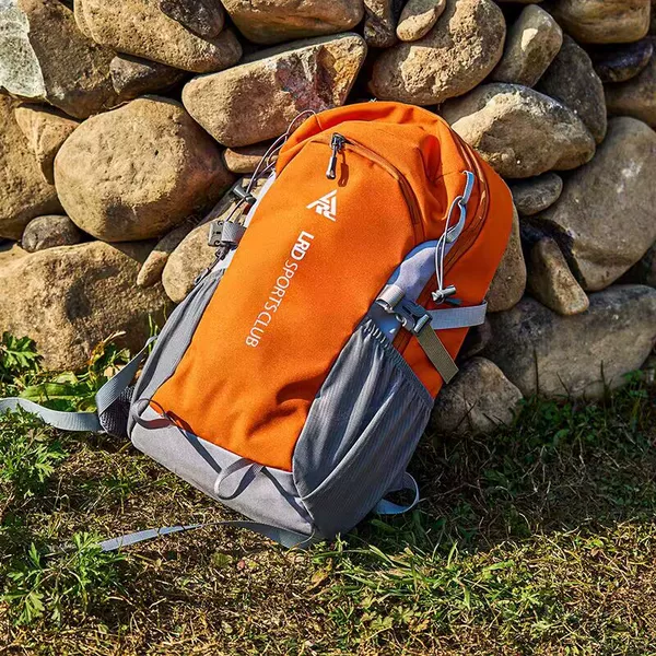 Outdoor Hiking Bag, Fashionable Contrasting Color Waterproof Sports Backpack, Multi-Functional Lightweight Hiking Backpack with Large Capacity