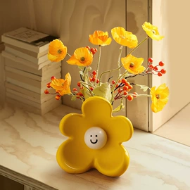 陶瓷工艺品;树脂工艺品;装饰花瓶