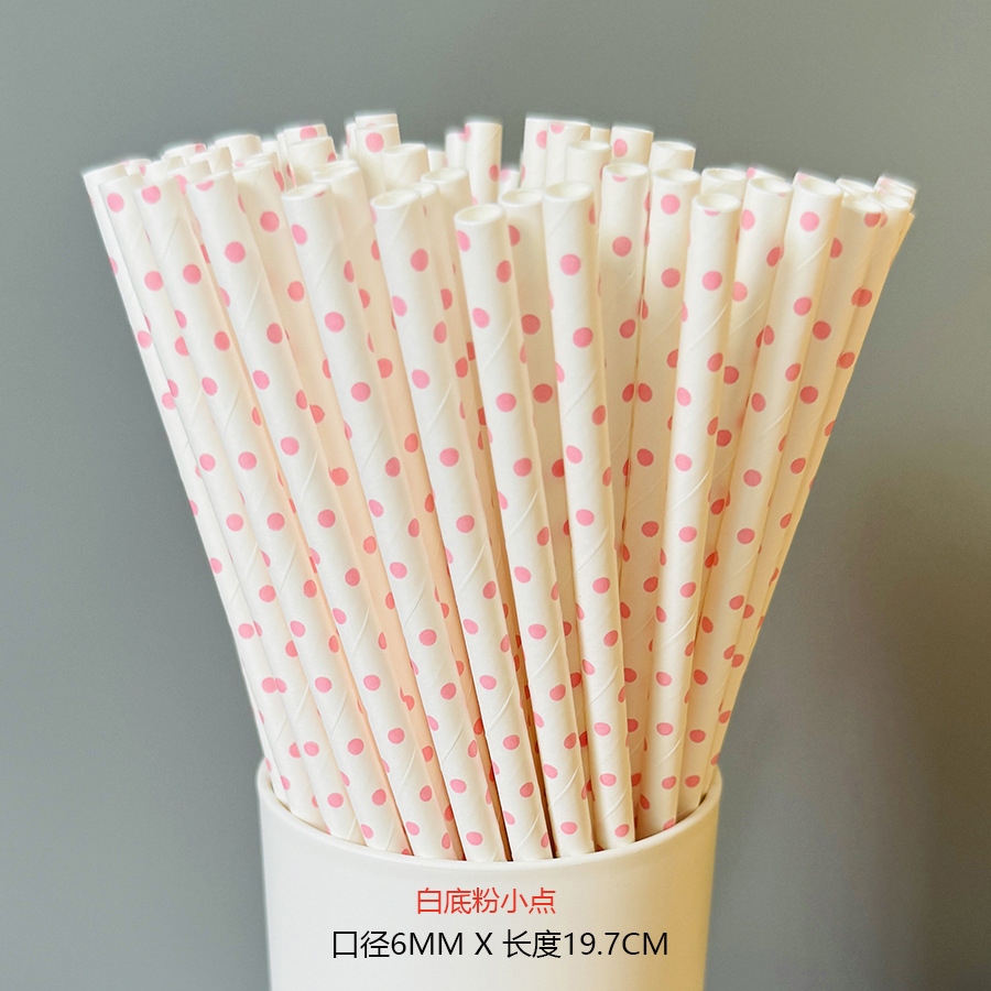 Puntos rosados sobre fondo blanco