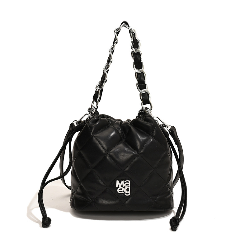 2024 primavera nuevo pliegue bolso de cubo de color sólido nicho de diseño de moda bolso de hombro universal bolso de estilo coreano