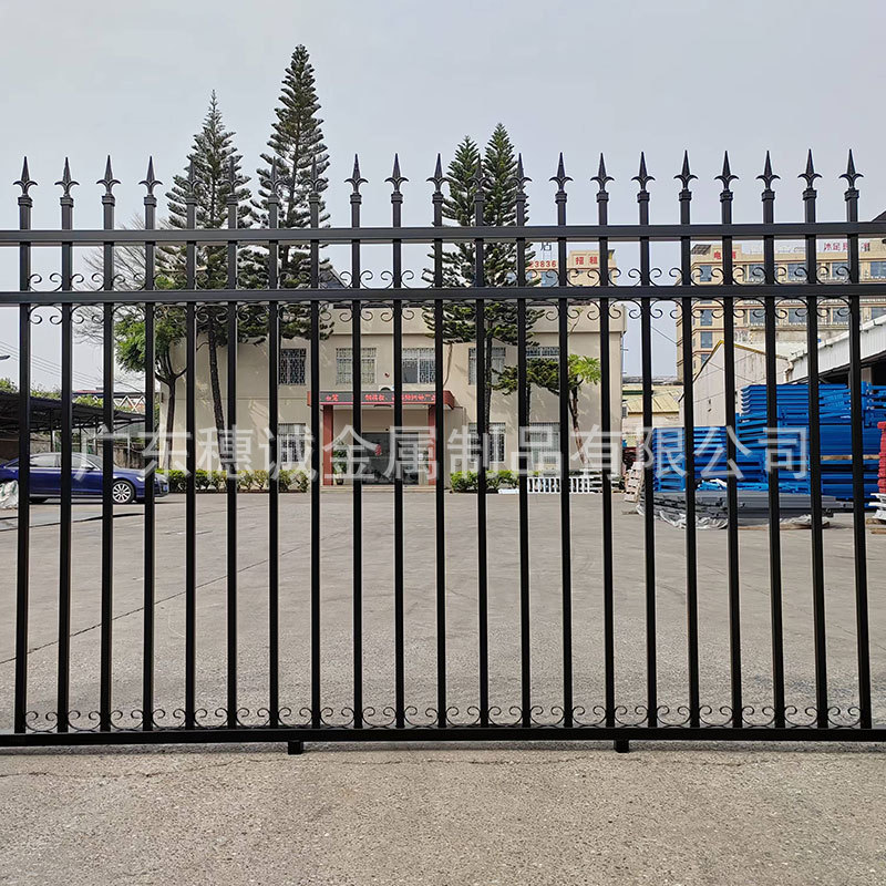 专业生产优质锌钢铁艺护栏 组合式静电喷涂学校小区围栏围墙护栏