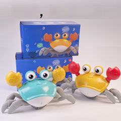 The same electric sensing crab beach dragging baby bathing water play lights escape can't catch toy