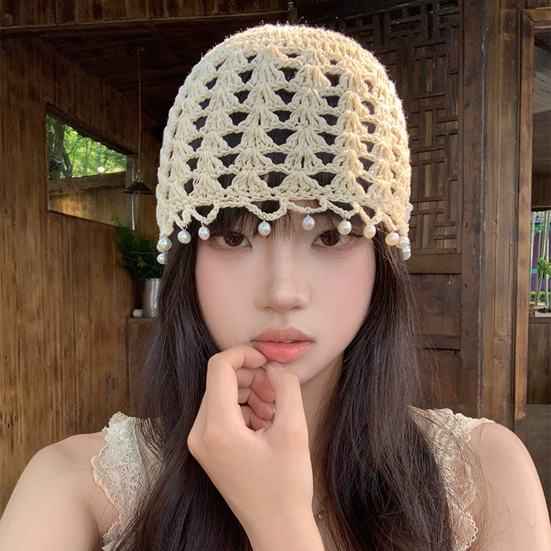 Pendant pearl, thin retro knitted hat, boho style