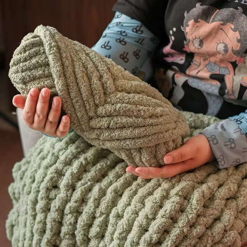 猫尾巴纱超粗冰条线手指织围巾彩虹毯子手工编织diy猫窝坐垫材料