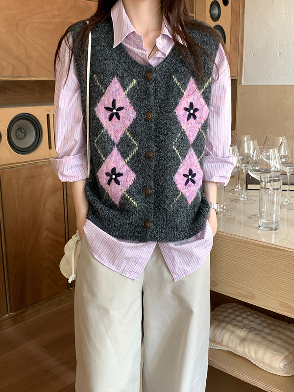 复古菱格针织马甲女秋季2025新款韩版宽松外穿无袖毛衣开衫上衣|undefined