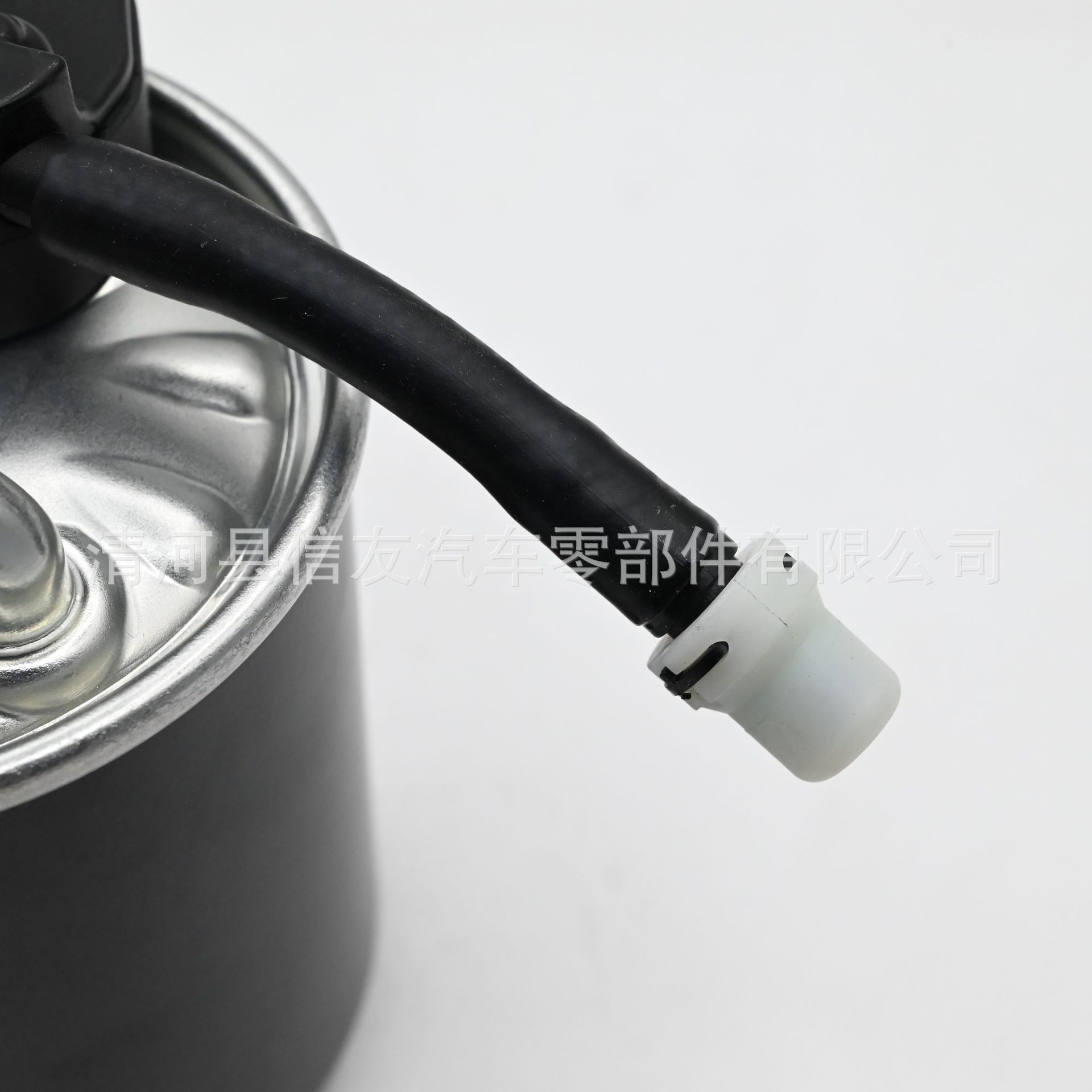 Suitable for Vito Sprinter Viano Fuel Filter Element A6510902852 A6510901652 Gasoline