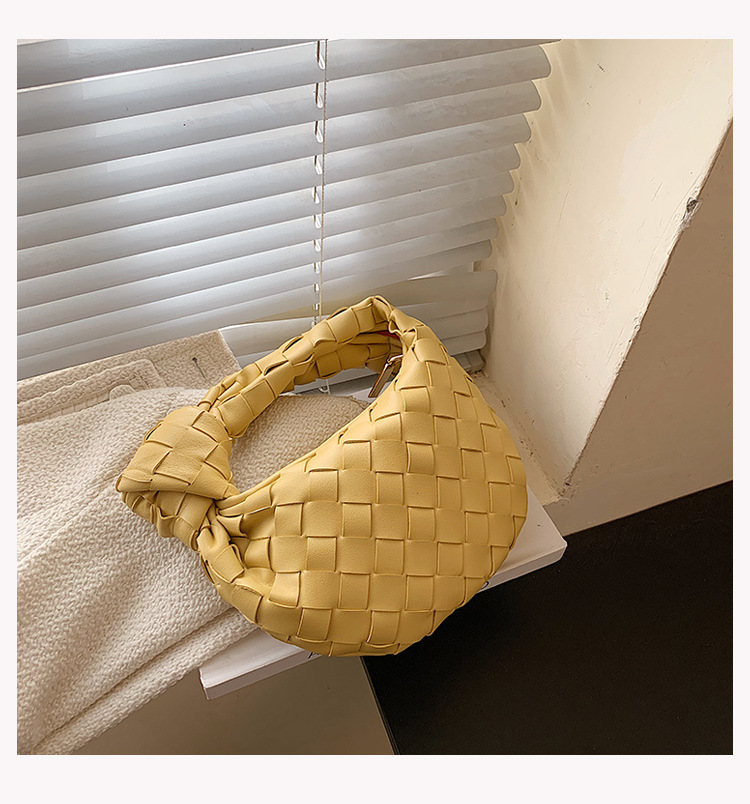 Solid Color Woven Knot Portable Croissant Bag Wholesale Nihaojewelry display picture 39