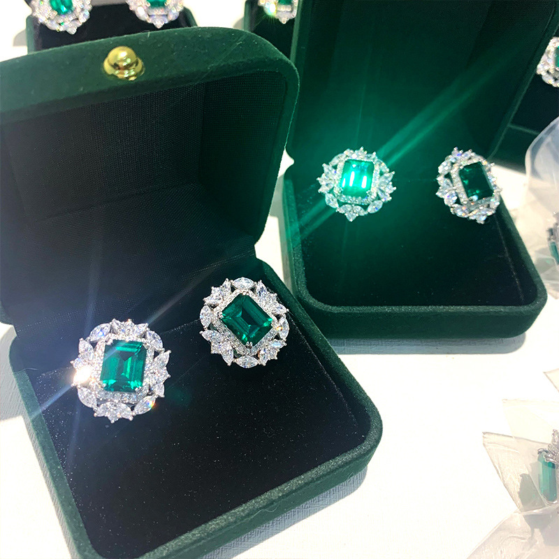 Boucles d'oreilles carrées en forme de fleur de palais populaire de luxe Caoshi_voghion.com