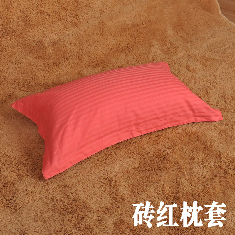 벽돌 레드 베갯잇