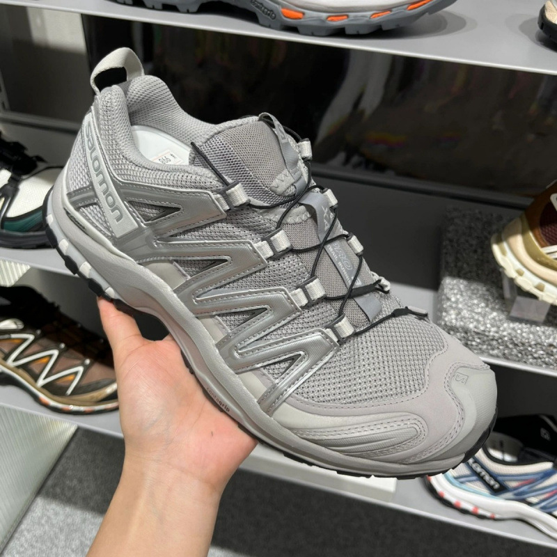 XA PRO 3D arena gris hombre y mujer alpinismo respirado anti-derrapante zapatos de carrera