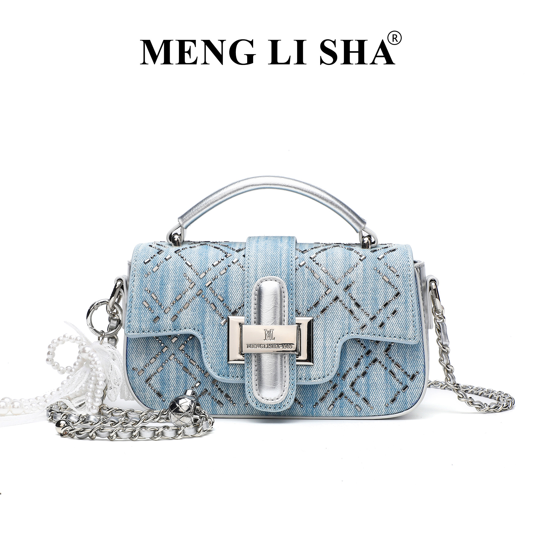 Kim cương bạc xanh sương mù