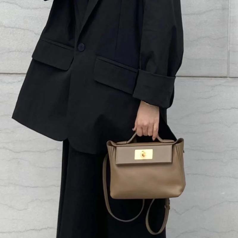 First Layer Cowhide Dumpling Bag Wing Bag Portable Shoulder Crossbody Back_voghion.com