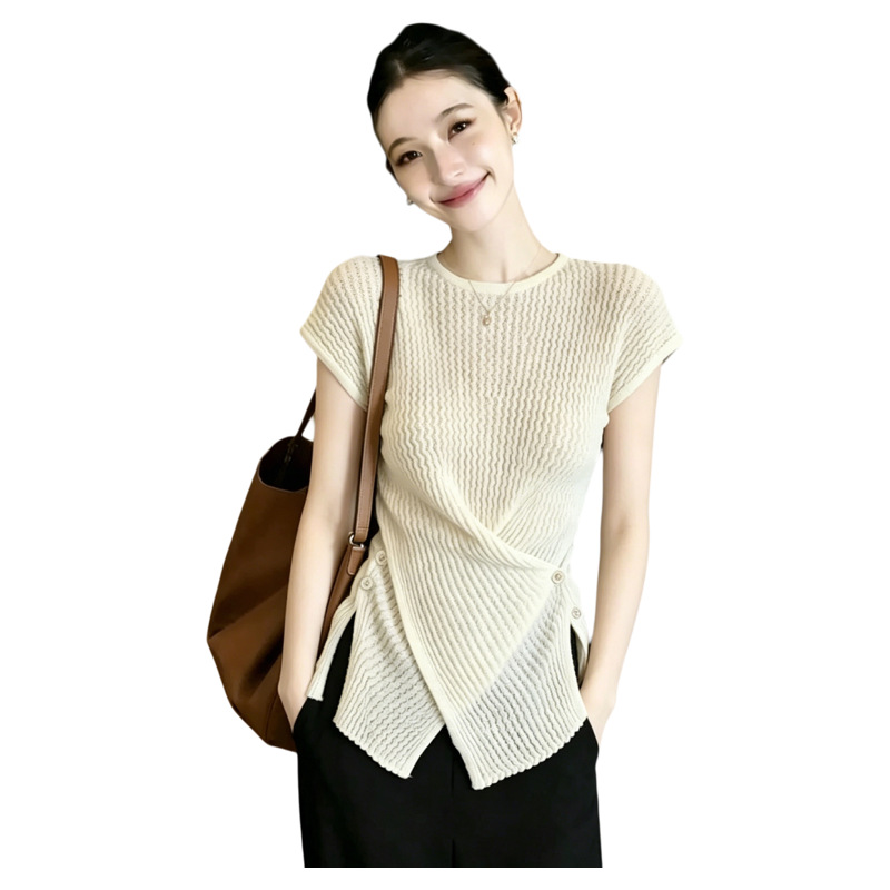 Áo thun nữ cổ tròn tay ngắn dệt kim lụa mát mẻ — màu đen chi tiết 5