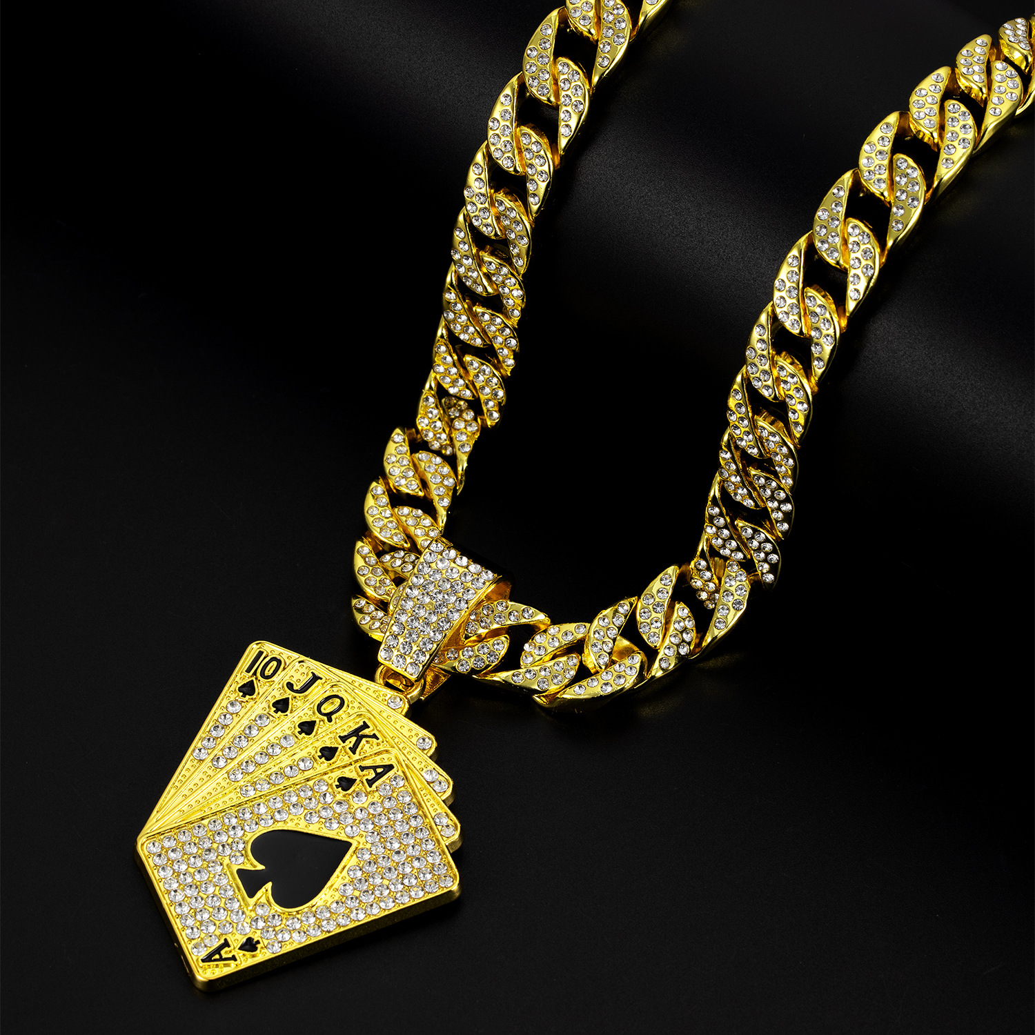 European And American Hip-hop Cuban Chain Full Diamond Playing Card Pendant Trendy Card Niche Men's Necklace_voghion.com
