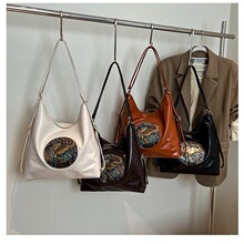 �¿�羳���eŮʿ�μ�����l�������߼���PUҸ�°��͹Űٴ����ذ�