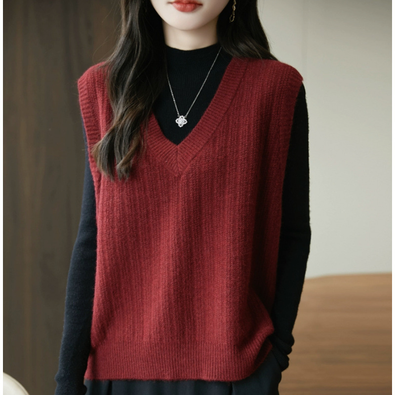 2025 nuevo chaleco de punto de mujer suéter de hombro sin mangas perezoso con cuello en V chic plegado chaleco superior image 7