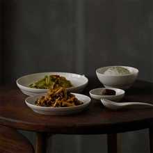 景德镇家用圆形陶瓷盘子菜盘素色餐具餐盘碟子中式碗套组
