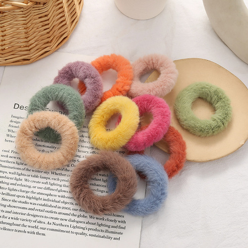 Korean Warm Plush Hair Tie Autumn and Winter Style Spliced ​​Hair Rope Fur Hair Rope Wholesale Retro Pig Intestine JK Hair Accessories for Women
