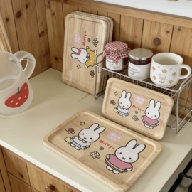 筷子;衣钩/挂钩;开瓶器