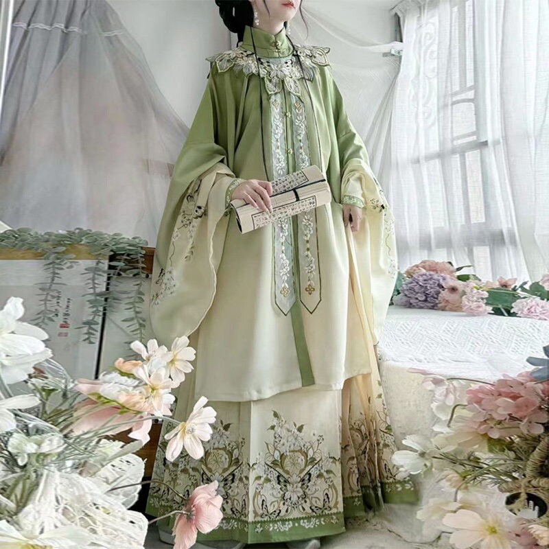 New Adult Women's Hanfu Butterfly Love Flower Hanfu Women's Ming-Style Stand Collar Shirt with Cloud Shoulder and Horse Face Skirt Autumn and Winter Set New Adult Women's Hanfu Butterfly Love Flower Hanfu Women's Ming-Style Stand Collar Shirt with Cloud Shoulder and Horse Face Skirt Autumn and Winter Set