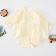 I love mom and dad. Newborn baby summer gauze style long-sleeved hood. Male and female baby hood.