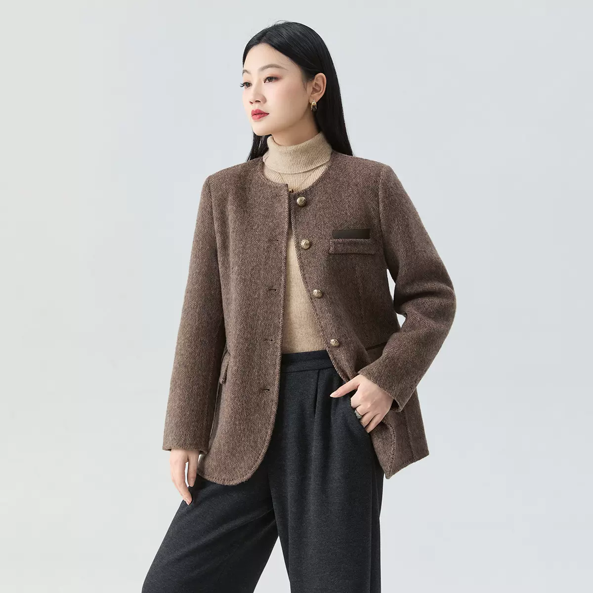 西装毛呢短外套女2025春季气质通勤大衣高级感百搭呢子上衣利落