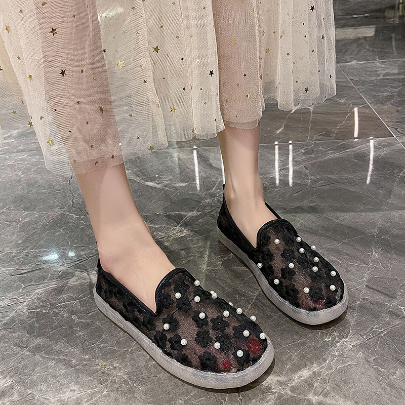 2024 Spring/Summer New Korean Edition Lace Mesh Flat Bottom Set Feet Single Shoes for Women with Breathable One Step, Lazy Embroidered Women's Shoes_voghion.com