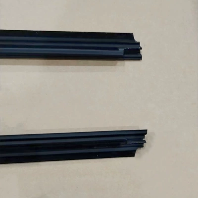 Vehicle Sealing Strip LC90 1996-2002 window trim strip