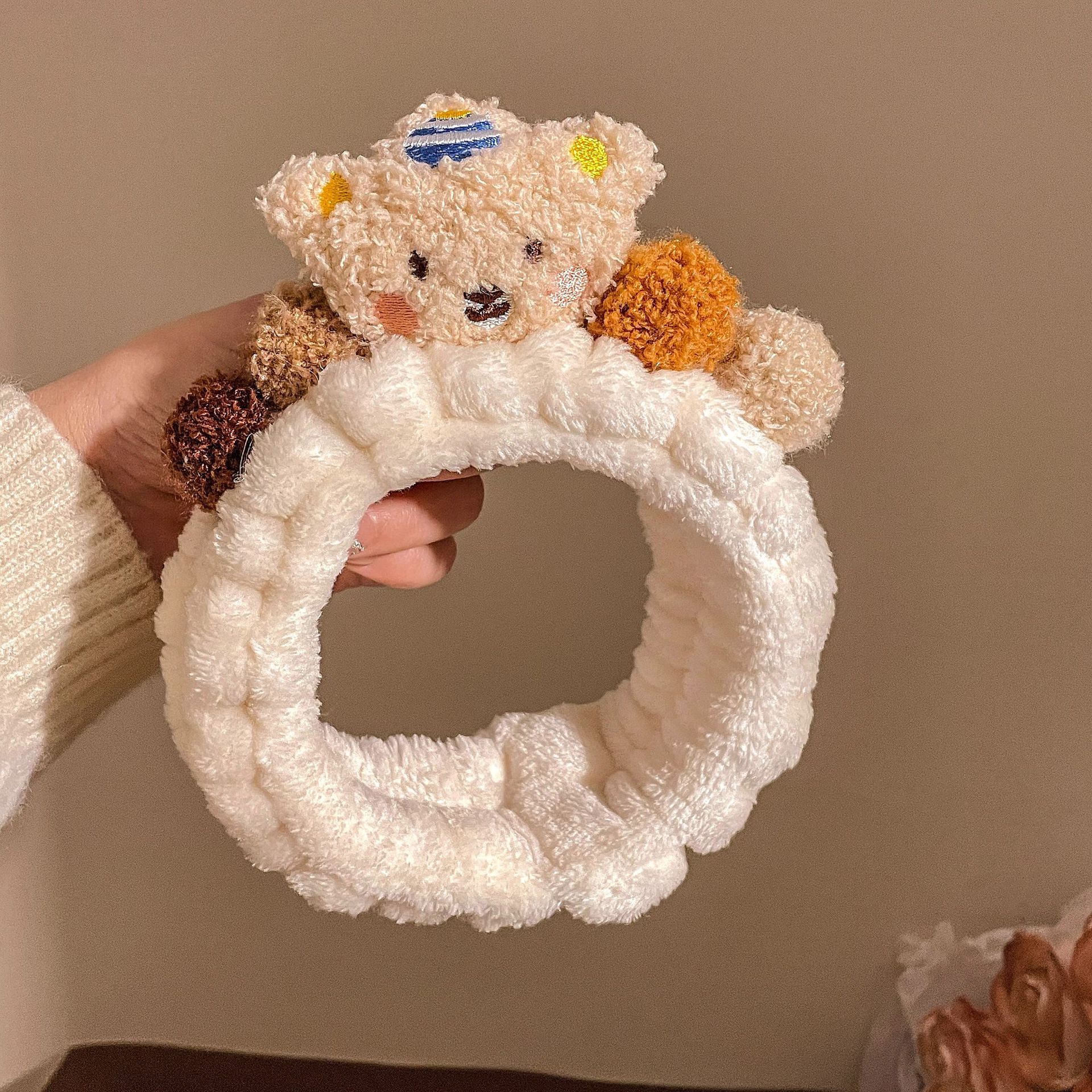 Cute pelúcia lavado facial correa de cabello para mujeres 2025 nuevo tipo de máscara especial para el cabello de maquillaje atar cabello correa de cabello