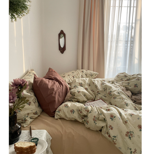 Retro cream flower ins small floral cotton bed sheet four-piece set princess style 100 pure cotton quilt cover bed sheet four-piece set