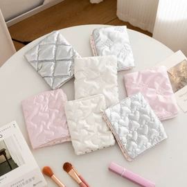 化妆包;笔袋;零钱包