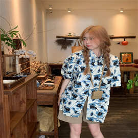 水墨印花翻领短袖衬衫女2025夏季新款复古港风宽松开衫休闲花衬衣