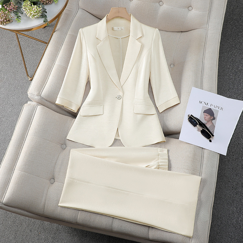 Qigu Niang Short Cropped Sleeve Suit Jacket Women's Spring and Summer Fashion suit Staggy Waist Wide Leg Pants Rear Split Casual Qigu Niang Short Cropped Sleeve Suit Jacket Women's Spring and Summer Fashion suit Staggy Waist Wide Leg Pants Rear Split Casual