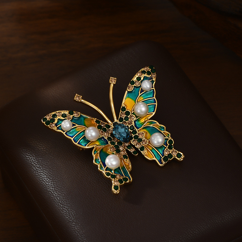 Oro real galvanizado nuevo broche de mariposa china esmalte pintado chaqueta cardigan pin de lujo flores pectoral de perlas de agua dulce image 3