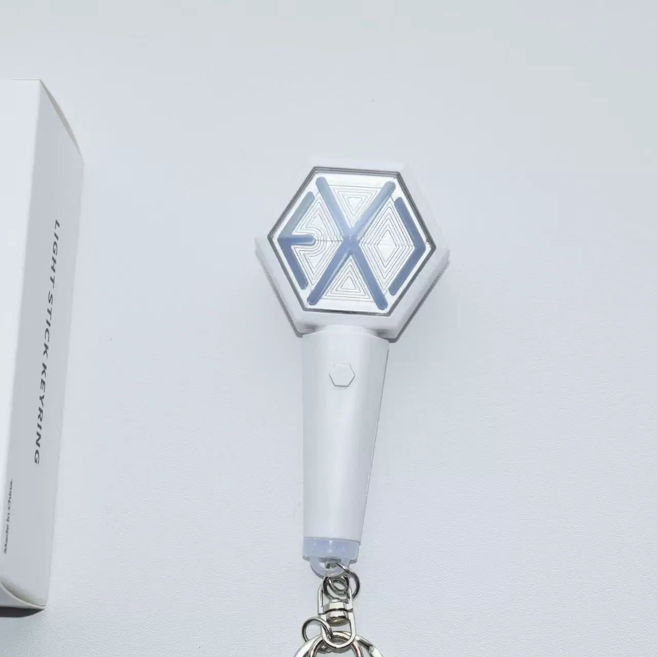 Mini Light Stick Keyring EXO, LED Mini Support Light Keychain, Boxed 0.06 kg
