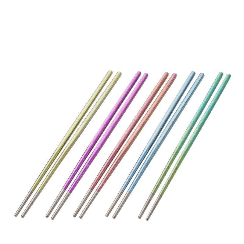 순수 티타늄 젓가락 박스형 순수 티타늄 젓가락 가정용 미끄럼 방지 항균 티타늄 식기 야외 피크닉 식기 세트 도매