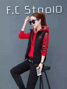 Thickened velvet sportswear women's autumn and winter women's new Korean style warm fashion suit hooded sweatshirt three-piece set