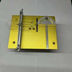 小型昇降台鋸ミニチェーンソー小型家庭用テーブルソー携帯型木工押し台鋸多機能切断機