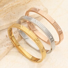 �S��ֱ�N�羳������18K�����CŮ����ɫ���Գ��tС���r�ЬF؛