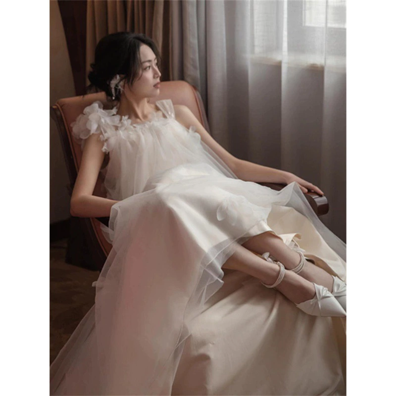 Утренний халат женщины Белая Принцессы Свадебное платье Французское Высокое Чувство