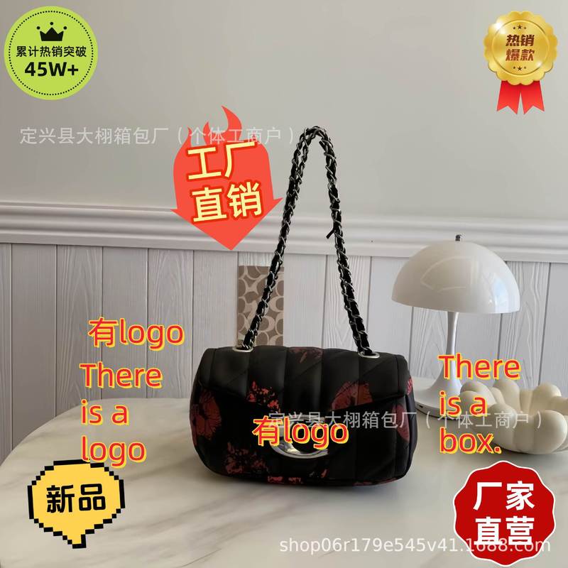 现货批发加厚水晶玻璃花瓶透明迷你小郁金香花瓶凤尾花瓶零售|undefined