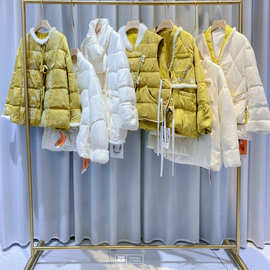 女装尾款清货品牌折扣女装品牌撤柜女装一手货源批发尾货剪标杂款