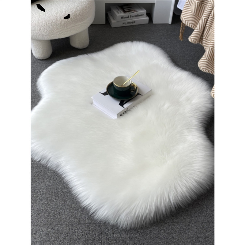 White Plush Cloud Carpet Bedside Blanket Loving Girl Princess Asymmetrical Floor Mat Plush Living Room Coffee Table Blanket