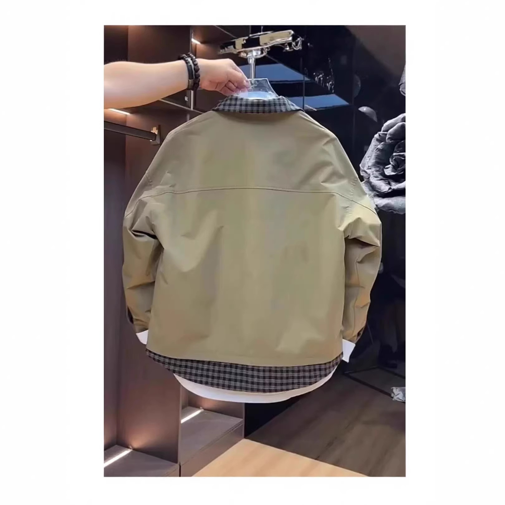 Arbeitsjacke mit kariertem Kragen und Reverskragen – Trendiges Oberteil für junge Leute – Schicke Freizeitjacke_voghion.com